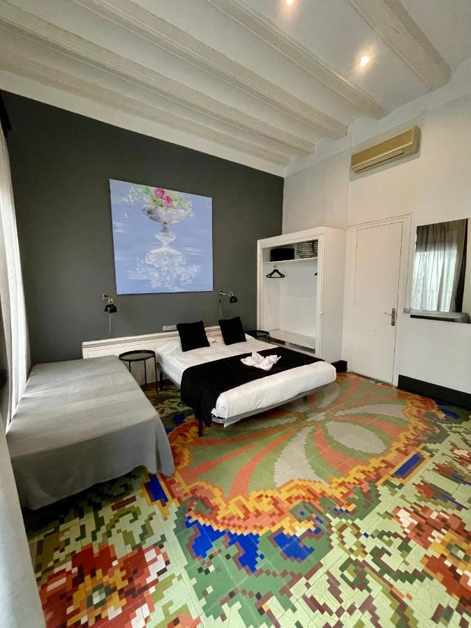 Madison Rooms Sitges Luaran gambar